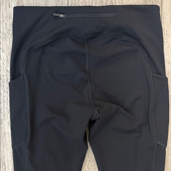 Lululemon Athletica Speed Up Crop Black Capri 21” High Waisted Leggings Size 8 - Picture 5 of 5